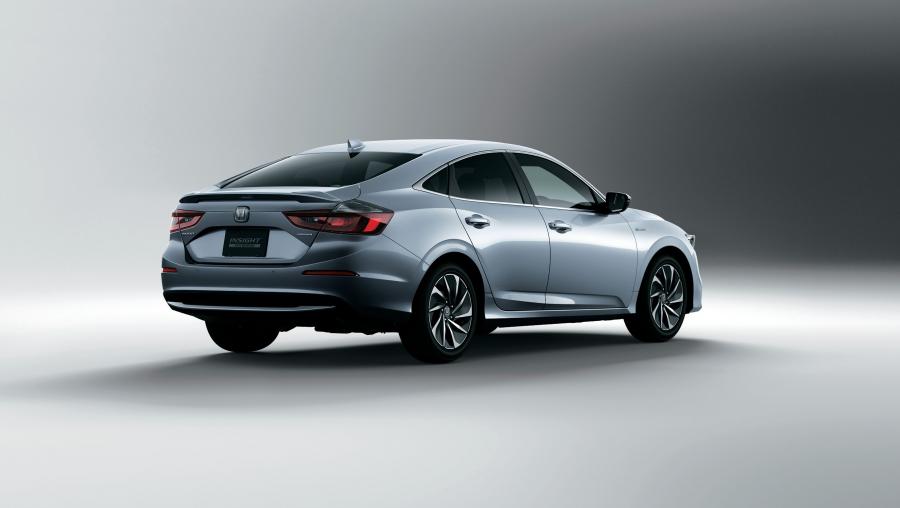  Honda Insight Hybrid EX 2018 года  (JP) (фото 3 из 17)